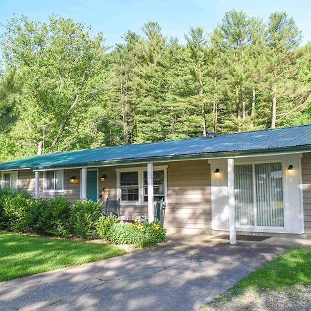 Cottage With Yard And Grill About 21 Mi To Hocking Hills! Nelsonville ภายนอก รูปภาพ